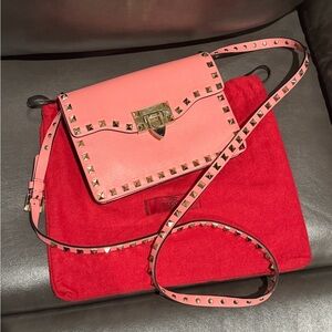 🔥24HR SALE🔥 Valentino Garavani Rockstud Flap Shoulder Bag Calfskin Pink